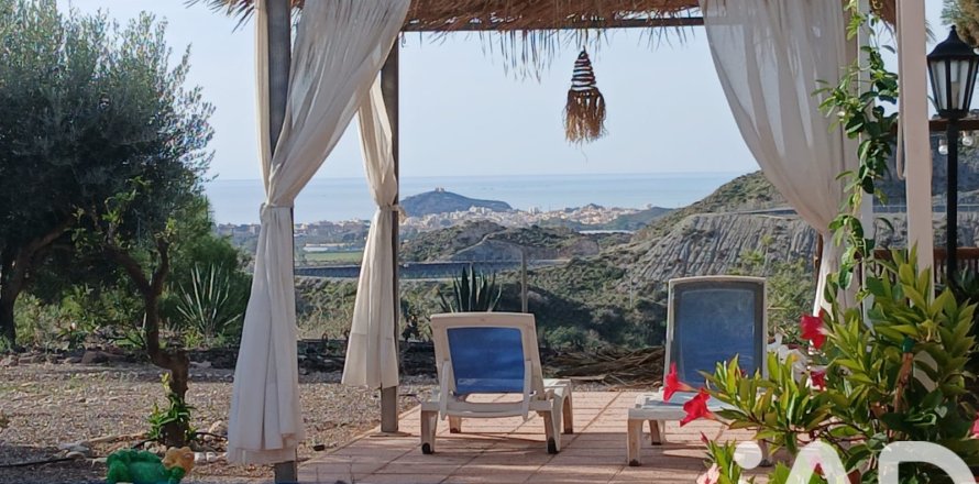 Dom w Aguilas, Murcia, Hiszpania 2 sypialnie, 182 mkw. nr 152552