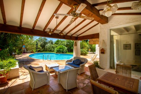 Villa zum Verkauf in Albir, Alicante, Spanien 5 Schlafzimmer, 377 m2 Nr. 135615 - Foto 8