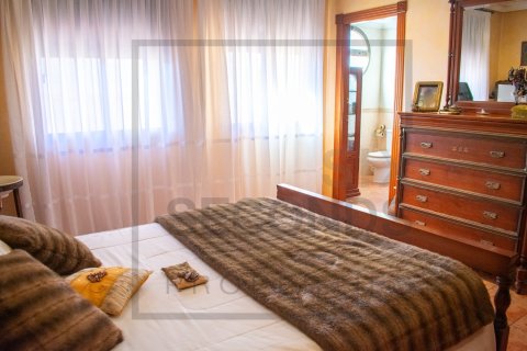 Villa en venta Guardamar del Segura, Alicante, España 4 dormitorios, 650 m2 No. 135621 - foto 22