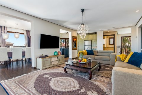 Продажа виллы в Сьюдад Кесада, Аликанте, Испания 4 спальни, 288м2 №135619 - фото 4