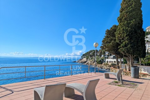 Apartamento en venta en Roses, Gerona, España 2 dormitorios, 84 m2 No. 156924 - foto 3