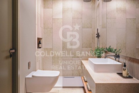 Dzīvoklis pārdošanā Madrid, Spānijā 1 istaba, 75 m2 Nr. 156928 - attēls 8