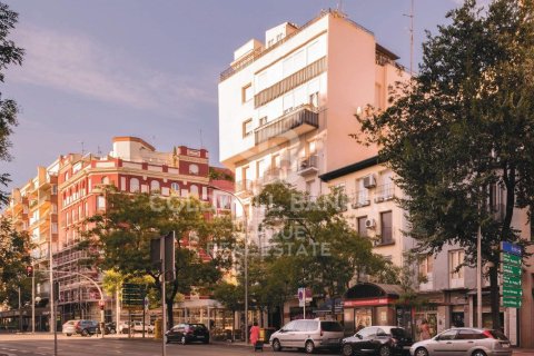 Penthouse in Madrid, Spain 2 bedrooms, 175 sq.m. No. 156926