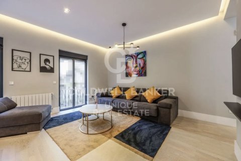 Appartamento a Madrid, Spagna 3 camere da letto, 105 mq. N° 156925