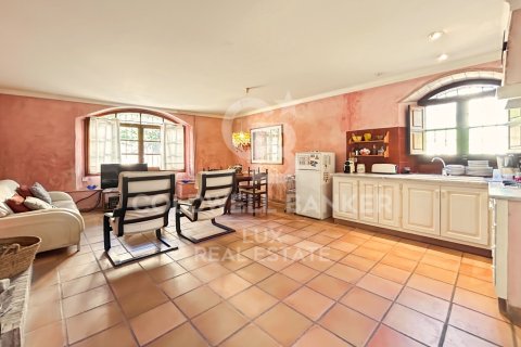 Huvila myytävänä Albons, Girona, Espanja, 2 makuuhuonetta, 174 m2 No. 159711 - kuva 6