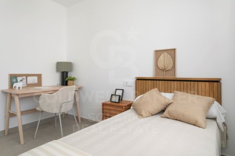 Apartment for sale in Santa Pola, Alicante, Spain 3 bedrooms,  No. 159712 - photo 13