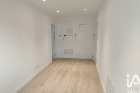 Ofiss īrēšanai Madrid, Spānijā 2 istabas, 42 m2 Nr. 187574 - attēls 3