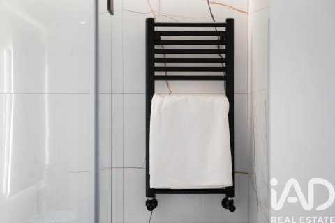 Huoneisto vuokrattavana Madrid, Espanja, 3 makuuhuonetta, 96 m2 No. 187578 - kuva 25