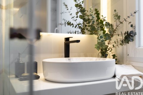Huoneisto vuokrattavana Madrid, Espanja, 3 makuuhuonetta, 96 m2 No. 187578 - kuva 19