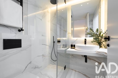 Huoneisto vuokrattavana Madrid, Espanja, 3 makuuhuonetta, 96 m2 No. 187578 - kuva 3
