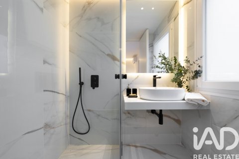 Huoneisto vuokrattavana Madrid, Espanja, 3 makuuhuonetta, 96 m2 No. 187578 - kuva 18
