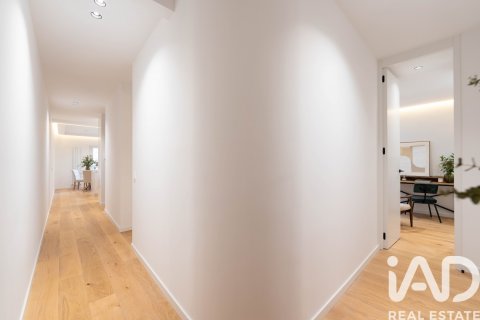 Huoneisto vuokrattavana Madrid, Espanja, 3 makuuhuonetta, 96 m2 No. 187578 - kuva 29