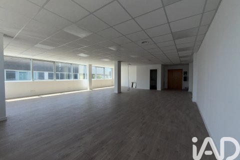 Büro zur Miete in Lleida, Spanien 121 m2 Nr. 187576 - Foto 5