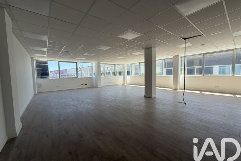 Büro zur Miete in Lleida, Spanien 121 m2 Nr. 187576 - Foto 4