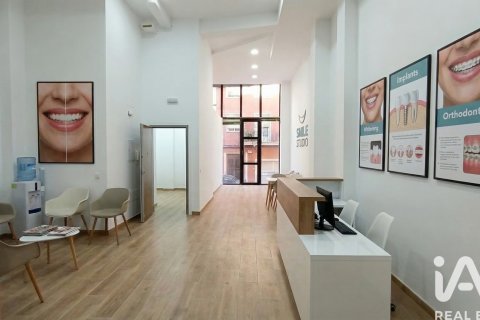 Ofiss īrēšanai Madrid, Spānijā 2 istabas, 100 m2 Nr. 187575 - attēls 6