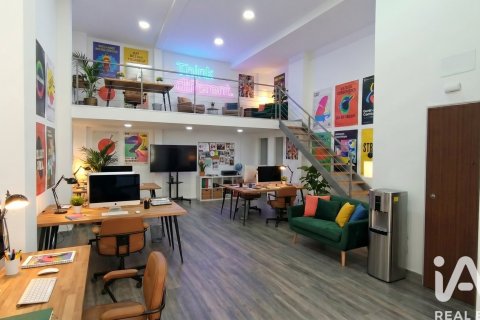 Ofiss īrēšanai Madrid, Spānijā 2 istabas, 100 m2 Nr. 187575 - attēls 2