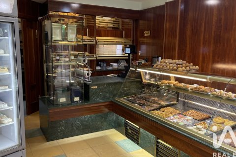Komerciāls īpašums īrēšanai Las Rozas de Madrid, Madrid, Spānijā 50 m2 Nr. 187573 - attēls 4