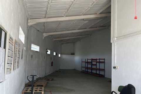 Liikekiinteistö vuokrattavana Pobladura De Pelayo Garcia, Leon, Espanja , 200 m2 No. 187579 - kuva 11