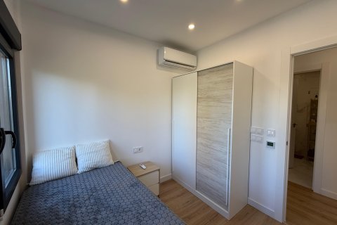 Kaupunkipientalo myytävänä Benidorm, Alicante, Espanja, 3 makuuhuonetta, 100 m2 No. 140646 - kuva 12