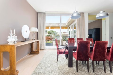 Ático en alquiler en Barcelona, España 5 dormitorios, 520 m2 No. 160531 - foto 23