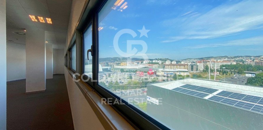 Oficina en La Coruña, España 169 m2 No. 160532