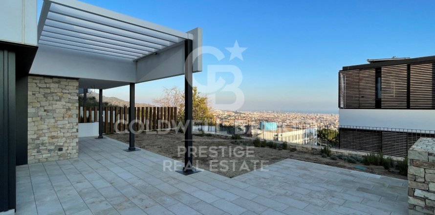 Dom w Barcelona, Hiszpania 5 sypialni, 545 mkw. nr 160533