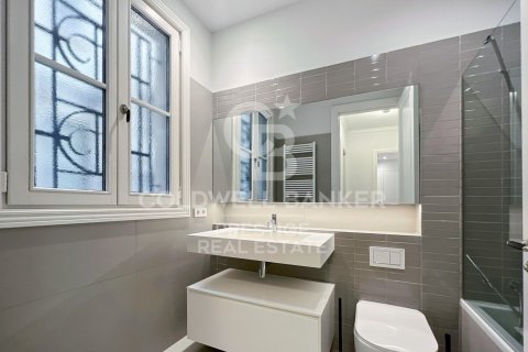 Apartment à louer à Barcelona, Espagne, 3 chambres, 196 m2 No. 160529 - photo 19