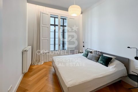 Apartment à louer à Barcelona, Espagne, 3 chambres, 196 m2 No. 160529 - photo 10