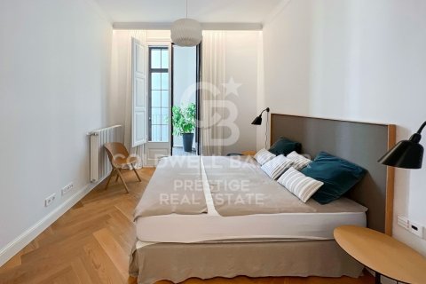 Apartment à louer à Barcelona, Espagne, 3 chambres, 196 m2 No. 160529 - photo 9