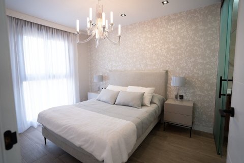 Продажа квартиры в Мурсия, Испания 3 спальни, 83м2 №191650 - фото 12