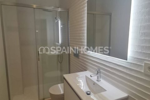 Lägenhet till salu i Torrevieja, Alicante, Spanien 2 sovrum, 67 kvm. Nr. 191654 - foto 20