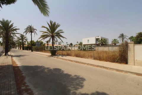 Land plot in Orihuela, Alicante, Spain 894 sq.m. No. 191655