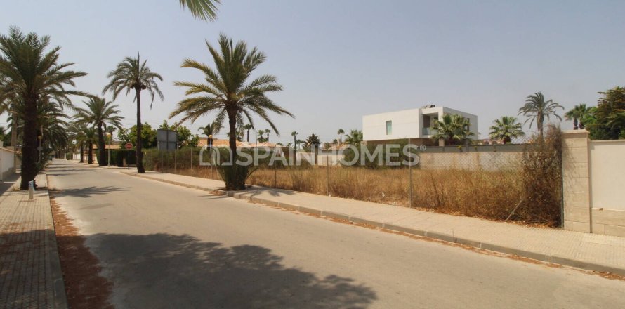 Land plot in Orihuela, Alicante, Spain 894 sq.m. No. 191655