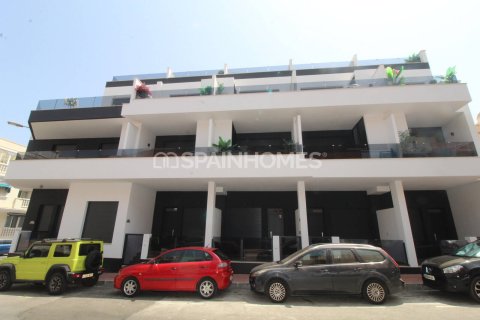 Apartamento en venta en Torrevieja, Alicante, España 1 dormitorio, 57 m2 No. 191653 - foto 2