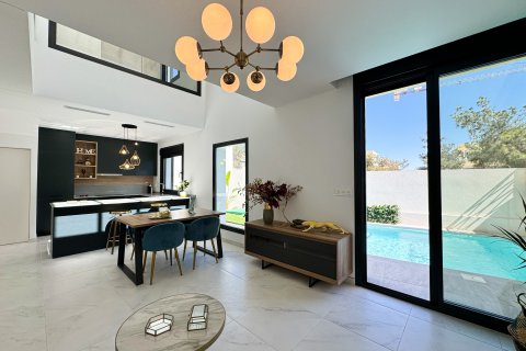 Villa zum Verkauf Los Montesinos, Alicante, Spanien 3 Schlafzimmer, 90 m2 Nr. 98610 - Foto 2