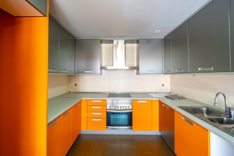 Продажа квартиры в Посуэло де Аларкон, Мадрид, Испания 3 спальни, 383м2 №177801 - фото 18