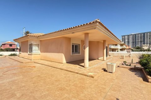 Villa a La Manga del Mar Menor, Murcia, Spagna 4 camere da letto, 304 mq. N° 177798
