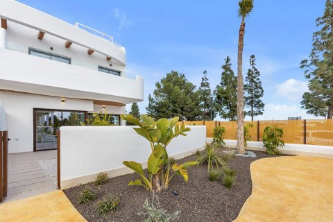 Bungalow for sale in Los Alcazares, Murcia, Spain 3 bedrooms, 81 sq.m. No. 151563 - photo 16
