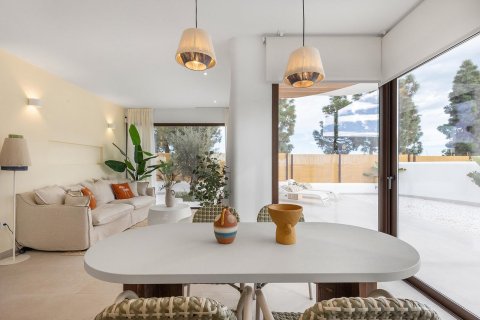 Bungalow for sale in Los Alcazares, Murcia, Spain 3 bedrooms, 81 sq.m. No. 151563 - photo 27