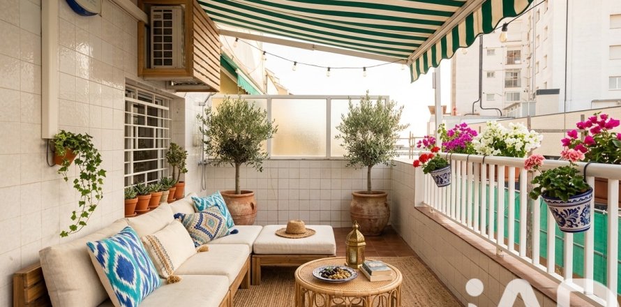 Penthouse w Vilanova i la Geltru, Barcelona, Hiszpania 3 sypialnie, 76 mkw. nr 173187
