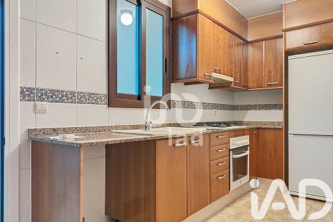Huoneisto myytävänä Vilanova i la Geltru, Barcelona, Espanja, 2 makuuhuonetta, 120 m2 No. 173185 - kuva 7