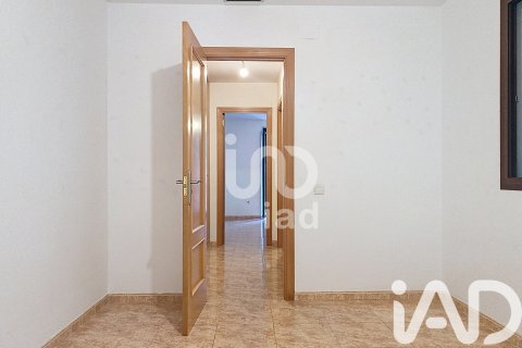 Huoneisto myytävänä Vilanova i la Geltru, Barcelona, Espanja, 2 makuuhuonetta, 120 m2 No. 173185 - kuva 24