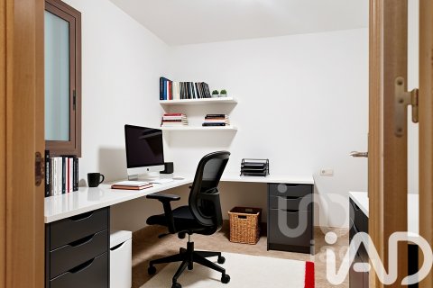 Huoneisto myytävänä Vilanova i la Geltru, Barcelona, Espanja, 2 makuuhuonetta, 120 m2 No. 173185 - kuva 21