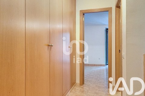 Huoneisto myytävänä Vilanova i la Geltru, Barcelona, Espanja, 2 makuuhuonetta, 120 m2 No. 173185 - kuva 12