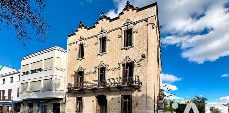 Casa a Sant Pere de Ribes, Barcelona, Spagna 12 camere da letto, 746 mq. N° 173189