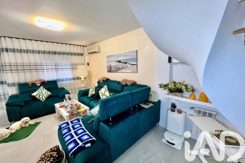 Radhus till salu i Torreblanca, Castellon, Spanien 3 sovrum, 255 kvm. Nr. 173188 - foto 17