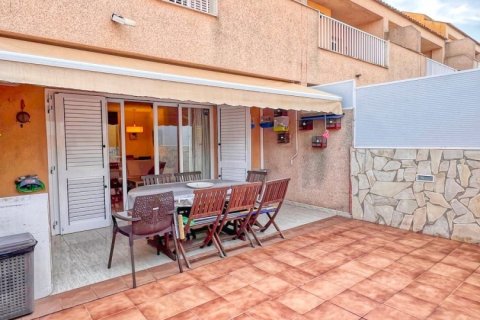 Продажа дома в Сьюдад Ибицы, Ивиса, Испания 3 спальни, 165м2 №153619 - фото 2