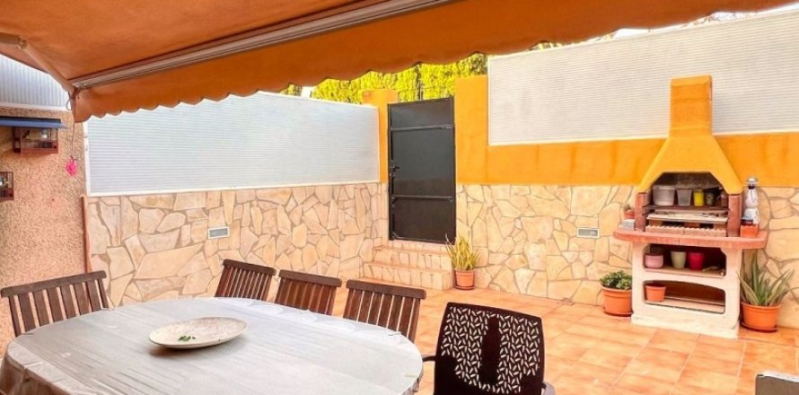 Дом в Сьюдад Ибицы, Ивиса, Испания 3 спальни, 165м2 №153619