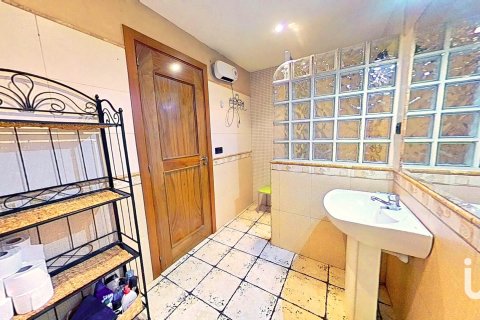 Hus till salu i Valls, Tarragona, Spanien 5 sovrum, 1950 kvm. Nr. 153621 - foto 22