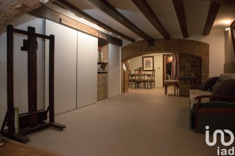 Huoneisto myytävänä Barcelona, Espanja , 310 m2 No. 153622 - kuva 12